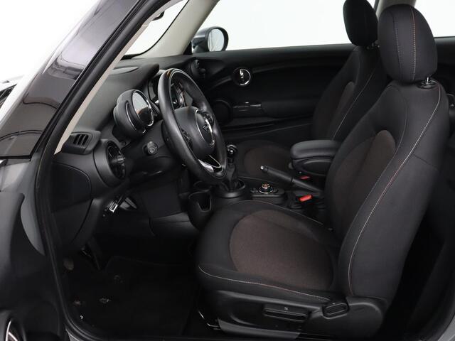 Mini COOPER 1.5 Cooper | Carplay | Cruise control | Navigatie | Full LED | Keyless | Airco | Bluetooth