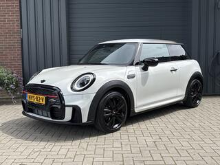 mini-cooper-1.5-resolute-go-edition
