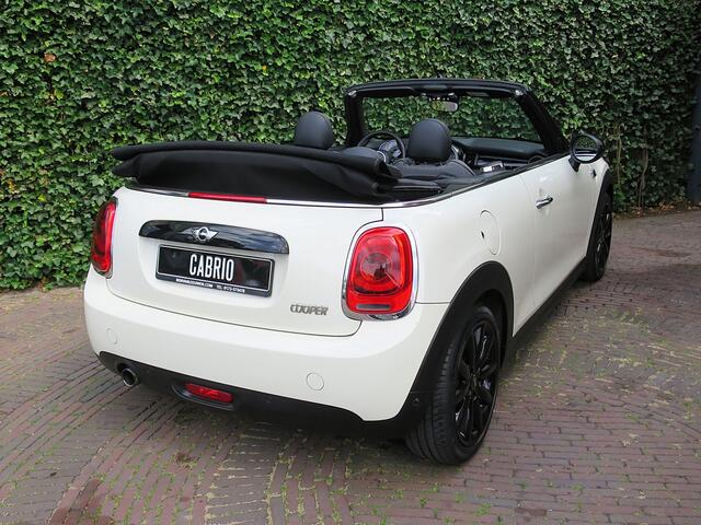 Mini COOPER Cabrio 1.5 Chili F57 automaat van 1ste eig, LED, Clima, Stoelverw. en 17"