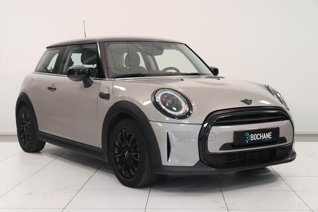 Mini COOPER Mini 1.5 Classic | Parkeersensor | Navigatie | Airco | AppleCarplay AndroidAuto | LED |