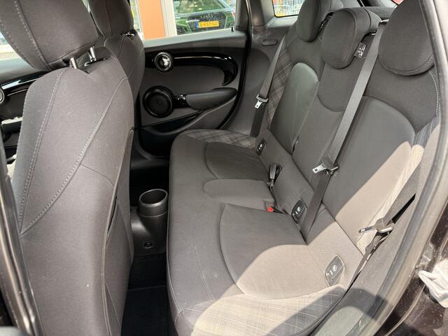 Mini COOPER Mini 1.5 King's Cross | John Cooper Works | Navi | Cruise | Led