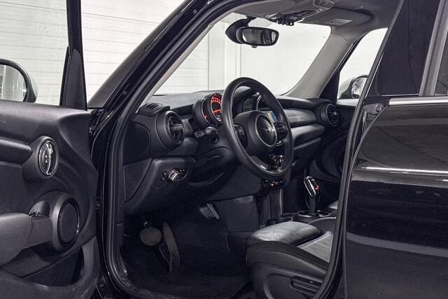 Mini COOPER Mini 1.5 Business Edition | Stoelverwarming | Park Distance Control | Apple CarPlay