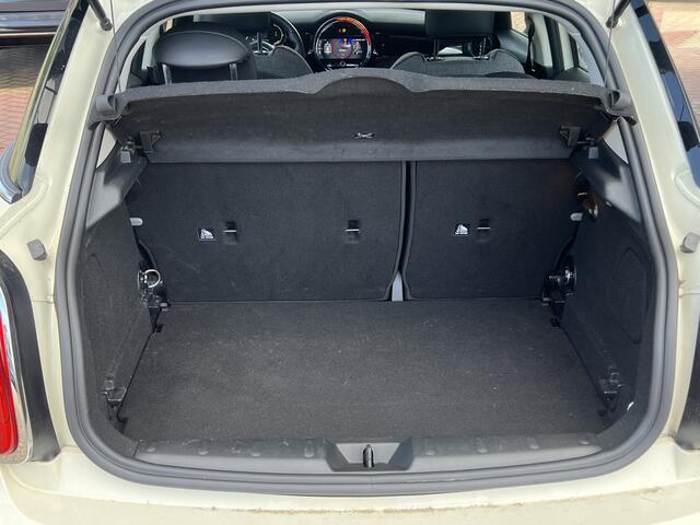 Mini COOPER Mini 1.5 5-Drs Automaat Classic Camera Sportstoelen Clima Stoelverwarming Lm Velgen Zwart Dak Led Koplampen Parkeersensoren All Season 1e Eigenaar BTW