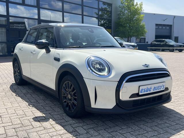 Mini COOPER Mini 1.5 5-Drs Automaat Classic Camera Sportstoelen Clima Stoelverwarming Lm Velgen Zwart Dak Led Koplampen Parkeersensoren All Season 1e Eigenaar BTW