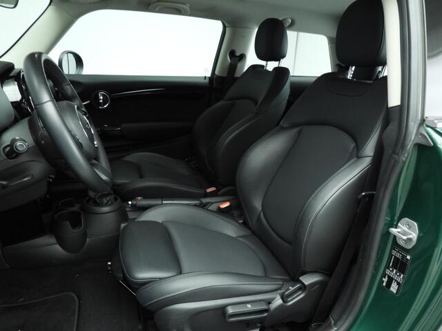 Mini COOPER 3-deurs Leder / Sportstoelen / LED / DAB / Alu wielen black