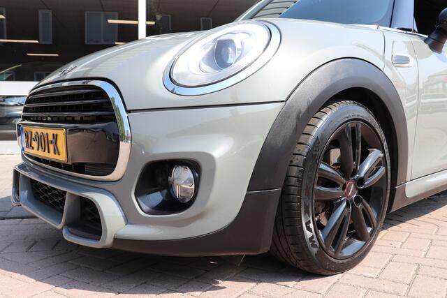 Mini COOPER Mini 1.5 Business automaat. John Cooper Works pakket, panorama dak.