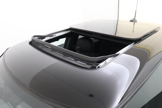 Mini COOPER Mini 1.5 Aut. Classic Pano-dak Climate Carplay 17'LMV