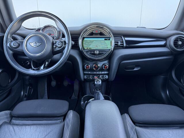 Mini COOPER Mini 1.5 Chili Business Navigatie/LED/17inch.
