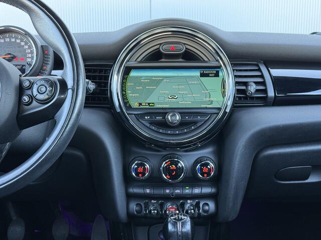 Mini COOPER Mini 1.5 Chili Business Navigatie/LED/17inch.