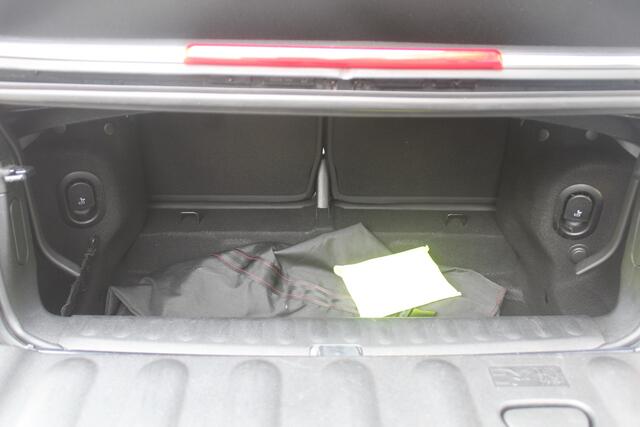 Mini COOPER Mini Cabrio 1.5 Rockingham GT Edition Stoelverwarming l Keyless entry l Apple carplay/android auto l Cruise control VDL auto