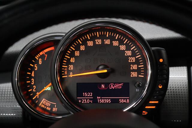 Mini COOPER Mini Cabrio 1.5 Chili Serious Business [STOELVERWARMING, PARKEERSENSOREN, HALF LEDER/STOF, BLUETOOTH, CRUISE CONTROL, AIRCO, NIEUWSTAAT]