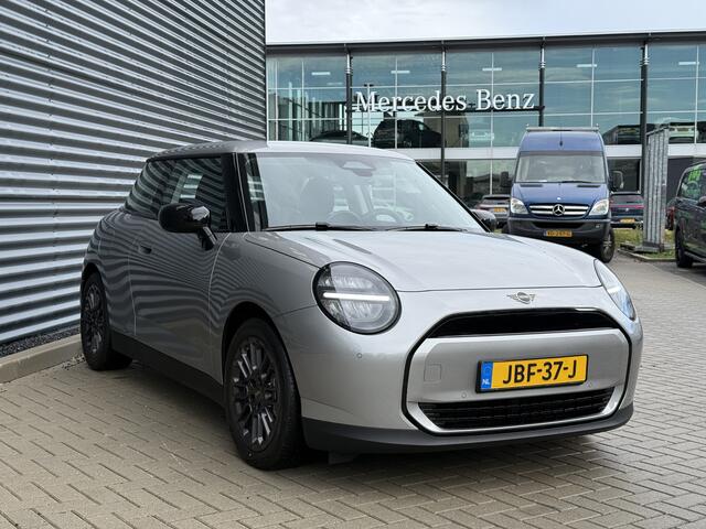 Mini COOPER Mini E Essential 40.7 kWh