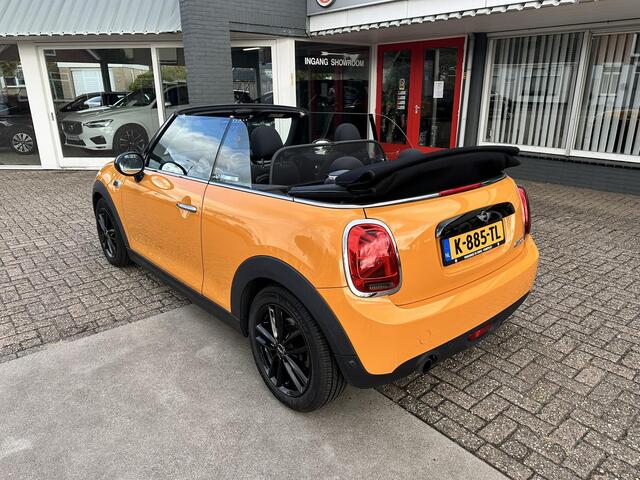 Mini COOPER Mini Cabrio 1.5 Chili Business