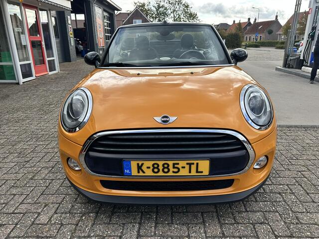 Mini COOPER Mini Cabrio 1.5 Chili Business