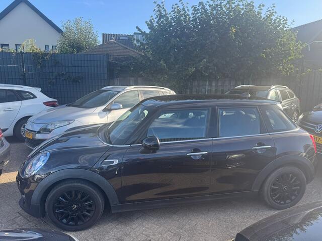 Mini COOPER Mini 1.5 Pepper Business