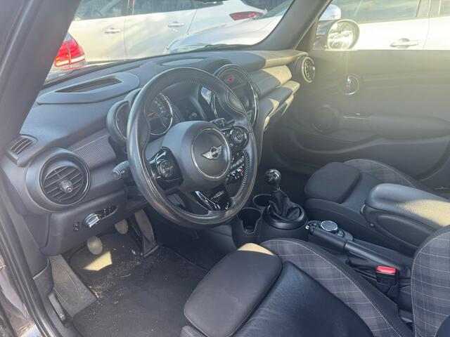 Mini COOPER Mini 1.5 Pepper Business