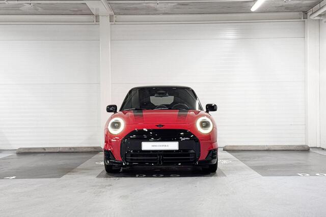 Mini COOPER E | John Cooper Works Uitvoering | Pakket L | 18" JCW Lap Spoke 2-tone
