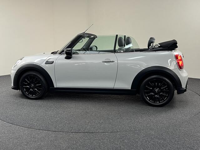 Mini COOPER Mini Cabrio 1.5 Maximise Automaat 136 PK Harmon Cardon / Sportstoelen / Camera / Navi / Stoel- & stuurverw.