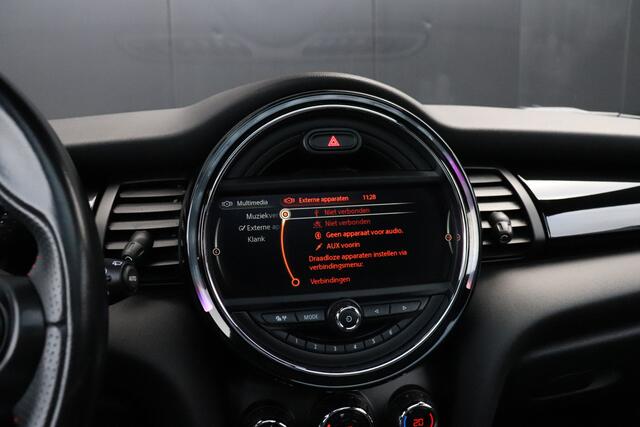Mini COOPER Mini 1.5 136 PK Business | PANO-DAK | HALF LEDER | PDC | NAVI | CRUISE | AIRCO |