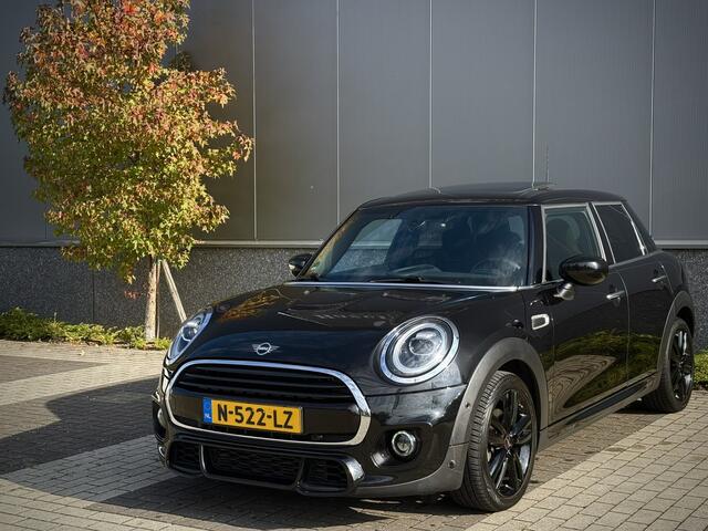Mini COOPER Mini 1.5 Chili JCW-pakket Panoramadak Clima Stoelverwarming PDC Carplay LED Dealer O.H.
