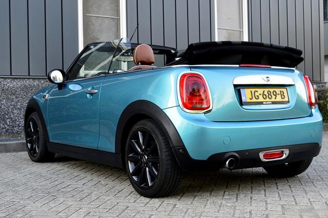 Mini COOPER Mini Cabrio 1.5 Chili Serious Business Rijklaarprijs-Garantie Leder Interieur Led Navigatie Airco Stoelverwarming