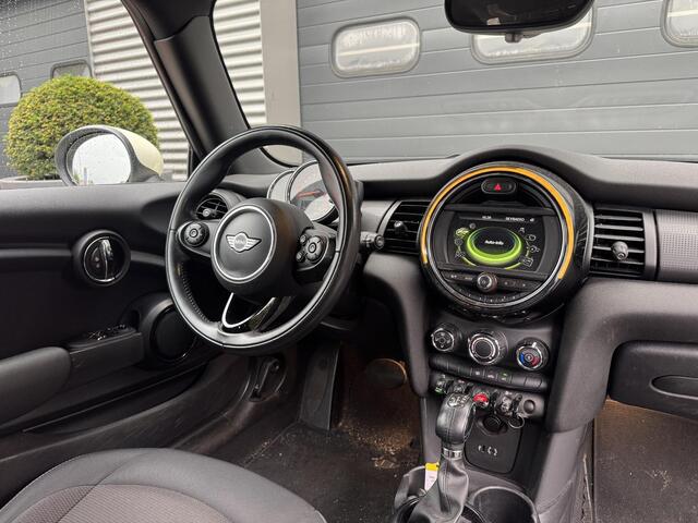 Mini COOPER Mini 1.5 Salt Business | Navigatie | Parkeersensoren | Lichtmetalen Velgen | Cruise Control |