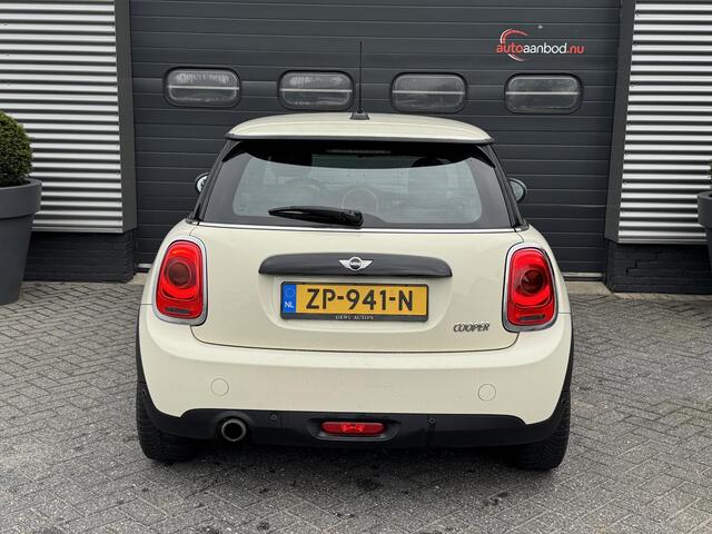Mini COOPER Mini 1.5 Salt Business | Navigatie | Parkeersensoren | Lichtmetalen Velgen | Cruise Control |