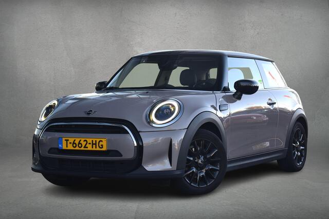 Mini COOPER Mini 1.5 Camden Edition | Apple CarPlay | Half Leer | Cruise | Climate