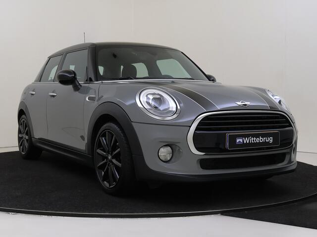 Mini COOPER Mini 1.5 Chili Business | Automaat | Clima | Navigatie | Parkeerhulp |
