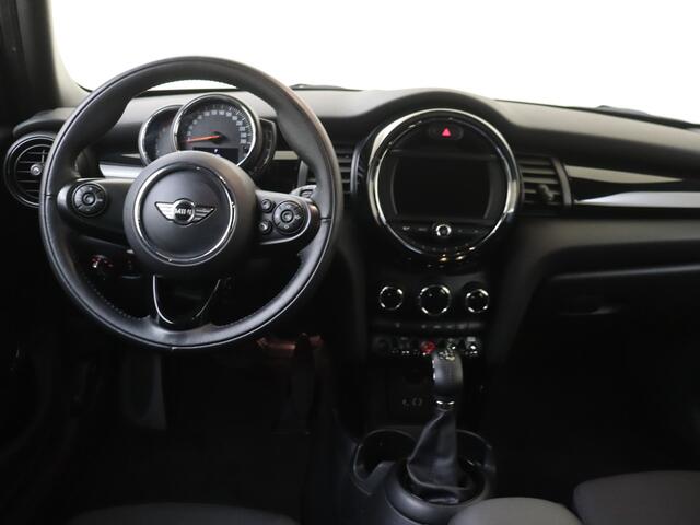 Mini COOPER Mini 1.5 Chili Business | Automaat | Clima | Navigatie | Parkeerhulp |