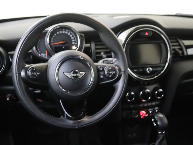 Mini COOPER Mini 1.5 Chili Business | Automaat | Clima | Navigatie | Parkeerhulp |