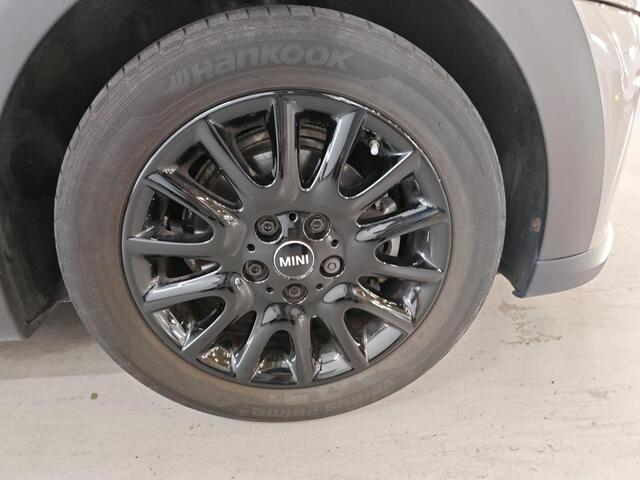 Mini COOPER Mini 1.5 Camden Edition NL-AUTO | 1/2 LEDER