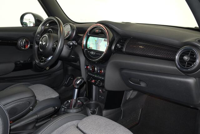 Mini COOPER Mini 2.0 SD / LED / Aut / Navi / Bi-Xenon / Cruisecontrol