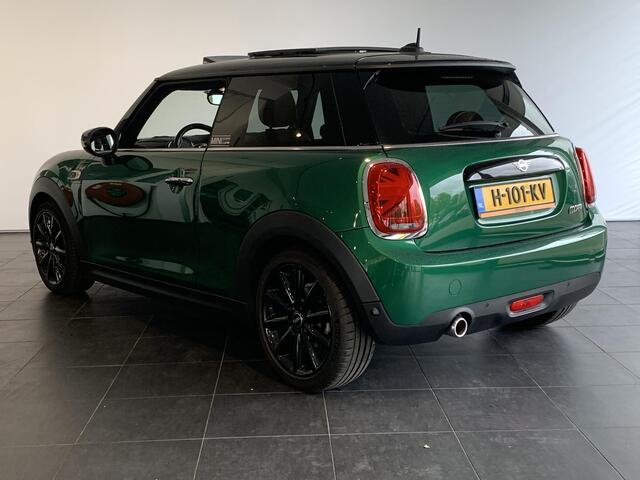 Mini COOPER Mini 1.5 60 Years Edition NAVIGATIE | PANORAMADAK | LEDEREN BEKLEDING | PARKEERSENSOREN VOOR-EN ACHTER