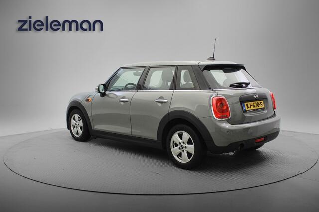 Mini COOPER 1.5D Business One - Navi