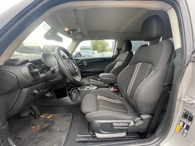 Mini COOPER S Black Edition | Matrix LED | Warmtepomp | Navi