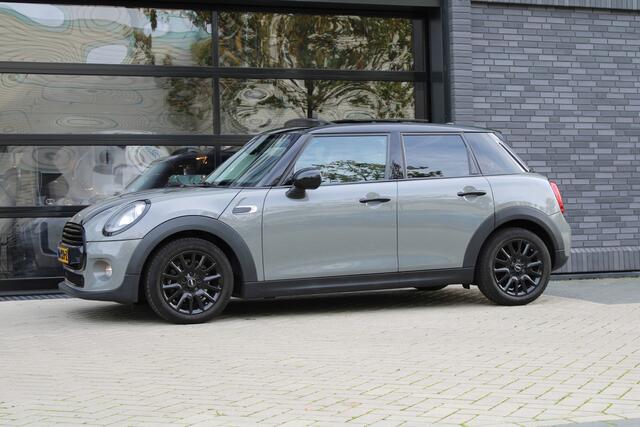 Mini COOPER Mini 1.5 | NAP! | PANO | PDC ACHTER |