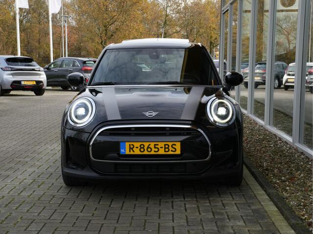 Mini COOPER Mini 1.5 Automaat Business Edition | Navigatie | Pano | LED | Leer | Climate Control
