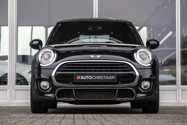 Mini COOPER Mini 1.5 Chili Serious Business JCW | LED | NL Auto | Cruise