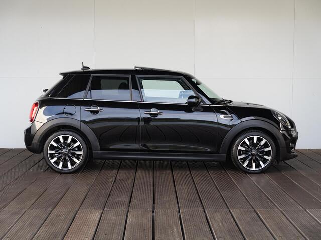 Mini COOPER 5-deurs Aut. Chili + Business + Panoramadak