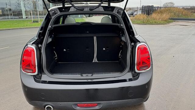 Mini COOPER Mini 1.5 60 Years Edition