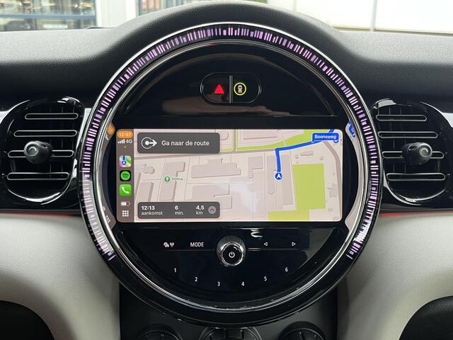 Mini COOPER Mini 1.5 Classic | NL Auto/1e Eig./Voll.Historie/Leder/Panodak/Navi/17"/Apple CarPlay-Android Auto