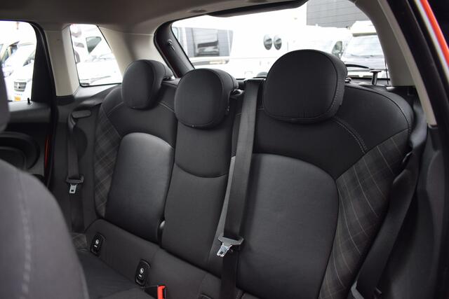 Mini COOPER Mini 1.5 Chili | Apple CarPlay | Pano | Half Leer | Sportstoelen