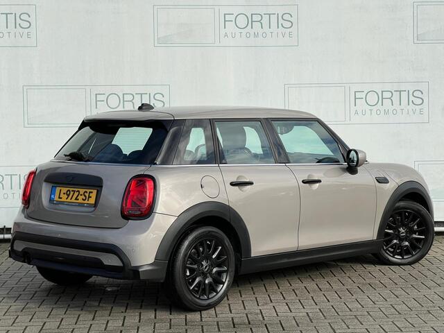 Mini COOPER 1.5 Business Edition NL AUTO | DEALER ONDERH | UNION JACK | CARPLAY