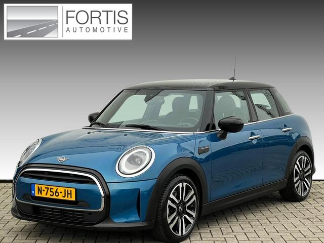 Mini COOPER Mini 1.5 Business Edition NL AUTO | LEDER | CAMERA | DEALER ONDERH | CARPLAY |