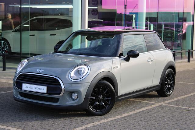 Mini COOPER Hatchback / Panoramadak / Comfort Access / LED / Airconditioning / Cruise Control
