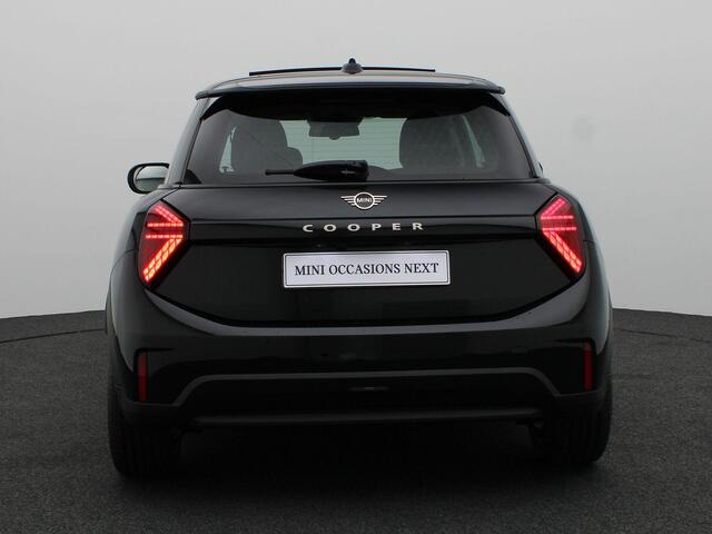 Mini COOPER Mini 1.5 C Blackyard