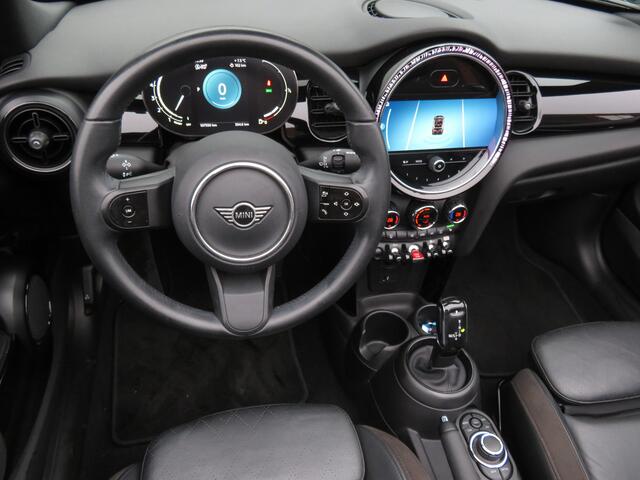 Mini COOPER Mini Cabrio 1.5 Automaat Classic Trim 1e Eigenaar Airco Cr-Control CarPlay