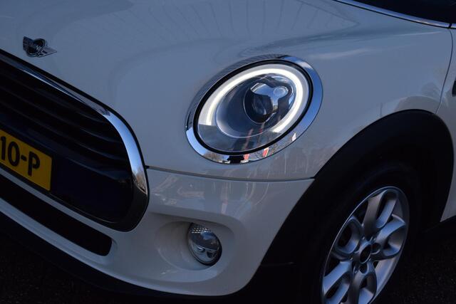 Mini COOPER Mini 1.5 Serious Business