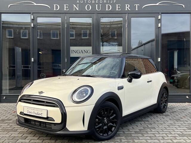 Mini COOPER Mini 1.5 Classic Aut. PANO / CARPLAY / LEER / LED 2022